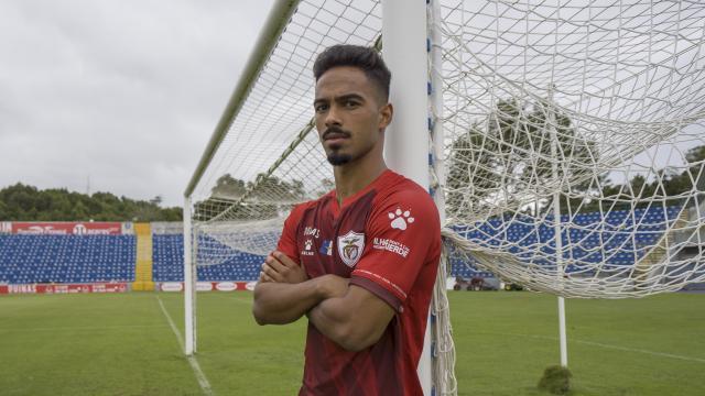 Diogo Calila ruma a Marrocos no fecho do mercado