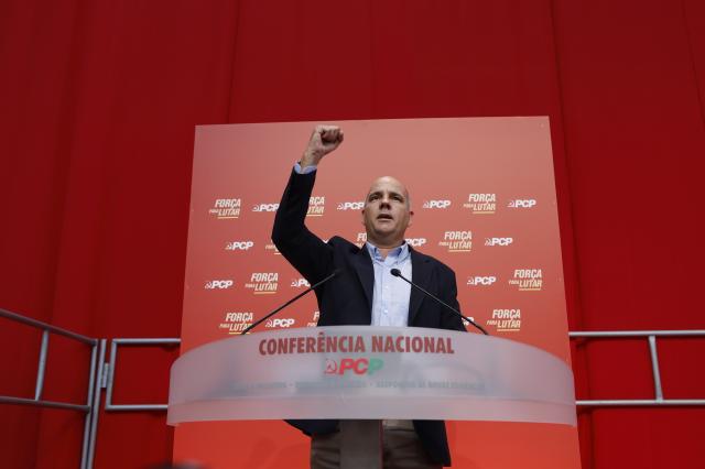 Ministra tem razões para estar preocupada com dimensão da greve 