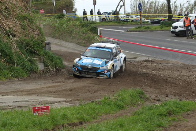 Testes do Azores Rallye adiados para quarta-feira