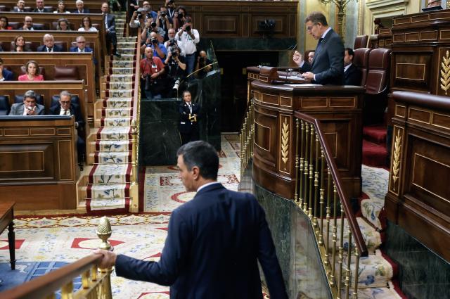 Oposição espanhola pede demissão de Sánchez e eleições após condenação de procurador