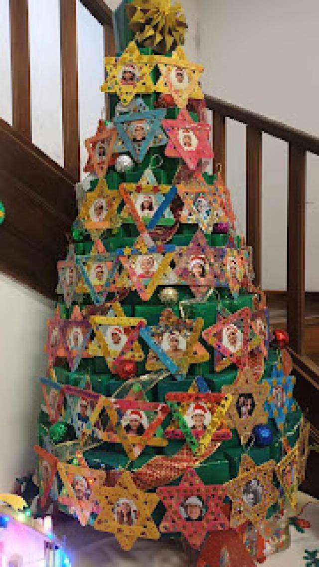 Exposição de presépios - EB 1/JI Lomba do Botão