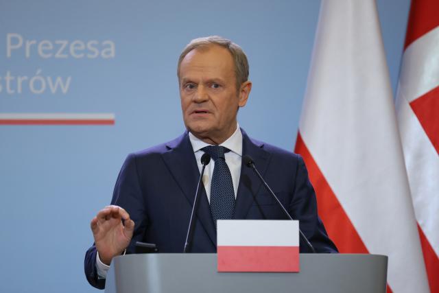 Tusk garante que fronteira oriental da Polónia está “mais segura do que nunca”