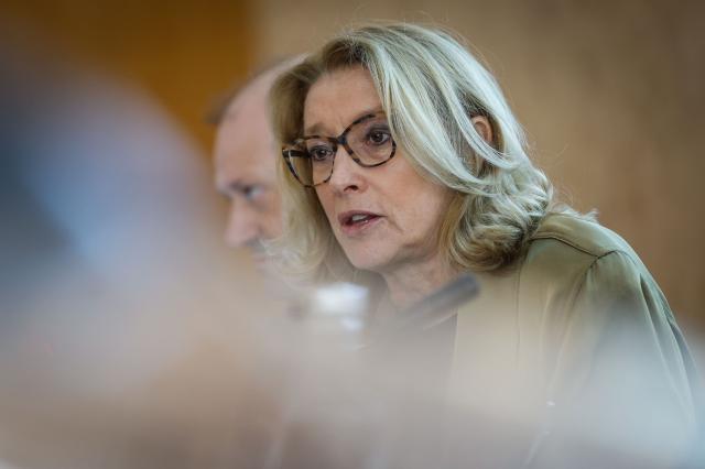 Ministra convoca UGT para reunião 3.ª feira para discutir alterações à lei laboral