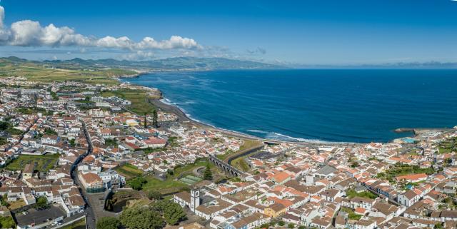 Ribeira Grande lidera incidência de crianças e jovens em potencial perigo