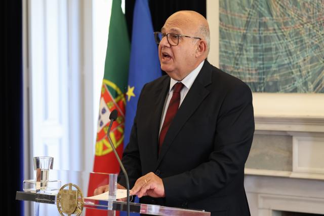 Costa Neves deixa cargo de Secretário Geral do Governo