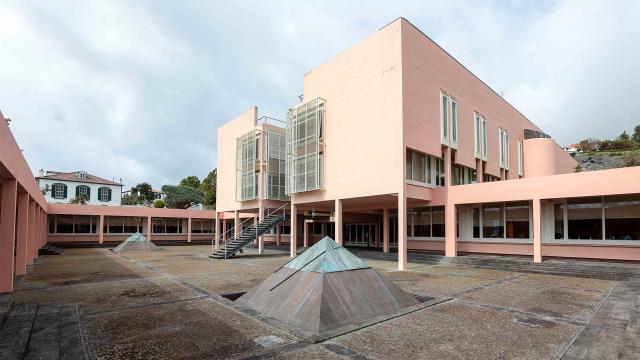 Plano de investimentos dos Açores para 2026 aprovado em votação final global