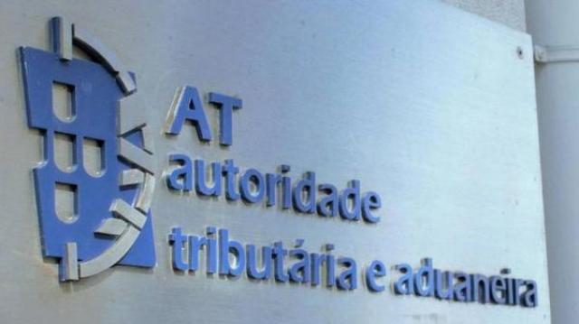 Descida do IRS dá redução adicional de 34 euros a salário de 1000 euros 