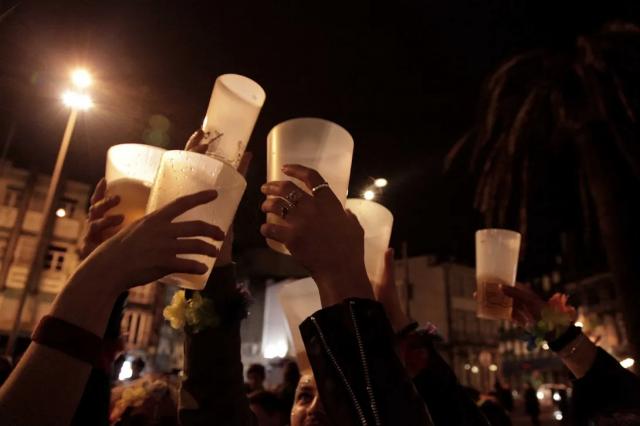 Consumos caem entre alunos, mas jogo a dinheiro cresce no país e triplica nos Açores