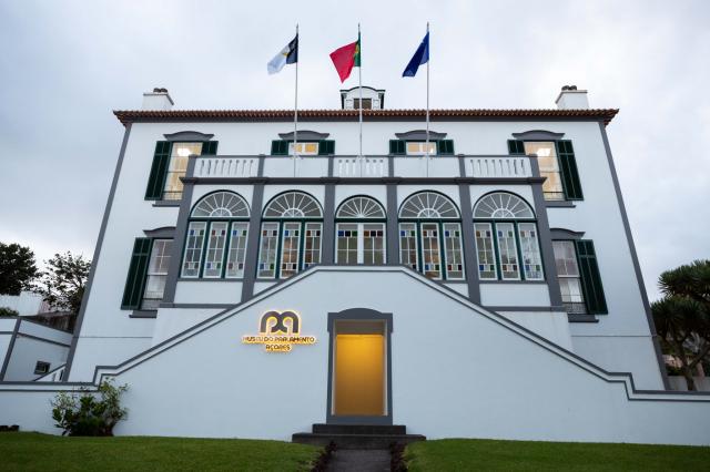 Exposição sobre os 50 anos da autonomia constitucional