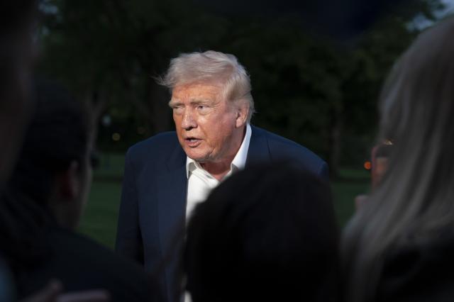 Democratas condenam ameaça de Trump de pena de morte a congressistas