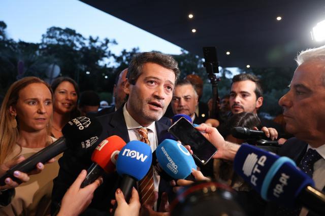 André Ventura vai recorrer da ordem de retirada de cartazes que visam ciganos