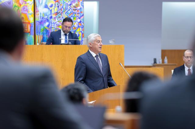 Passivo da SATA a assumir pelos Açores ficará "longe” de 700ME