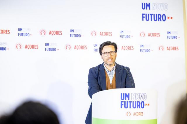 PS/Açores lamenta que haja trabalhadores das IPSS sem receber subsídio de férias 