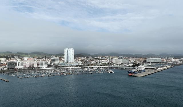 Açores com a maior subida mensal da avaliação bancária da habitação em novembro 