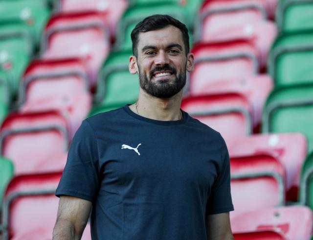 Paulo Henrique é campeão da II Liga pela terceira vez