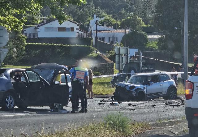 Acidentes com vítimas fora das localidades duplicou nos Açores entre 2022 e 2025