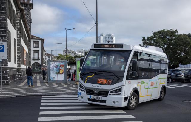 Município quer tornar Minibus gratuito para todos os residentes de Ponta Delgada
