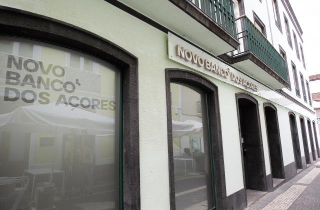 Lucro do Novo Banco dos Açores cai 20,8% em 2025 para 8,67 ME