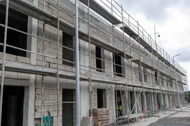 Região vai alargar universo de jovens elegíveis aos apoios à habitação