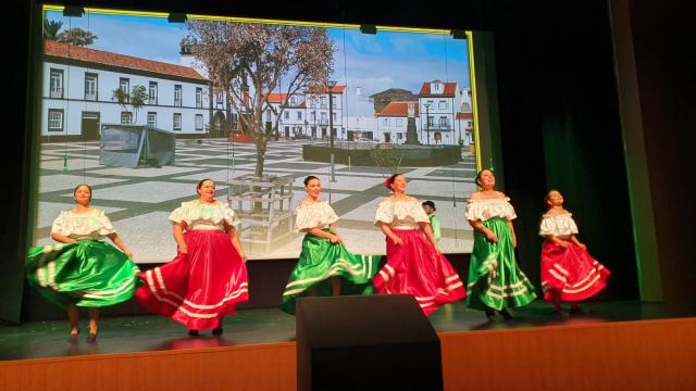Teatro de revista regressa a Santa Maria após 22 anos com a comédia “Eles Andem Aí”