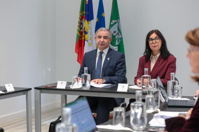 Câmara de Santa Cruz das Flores pede obras nos portos das Poças e de Ponta Delgada