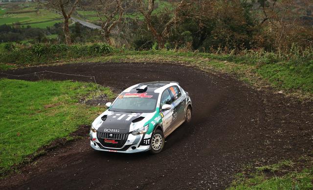 Henrique Moniz “satisfeito” com prestação no Azores Rallye