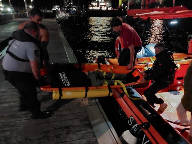 Homem resgatado nas Portas do Mar