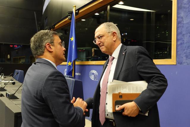 Eurodeputado André Rodrigues satisfeito com apoios para frota de pesca das regiões ultraperiféricas