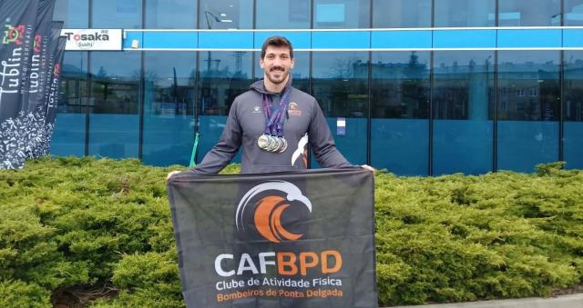 Carlos Pedrosa e KCPD com votos de congratulação 