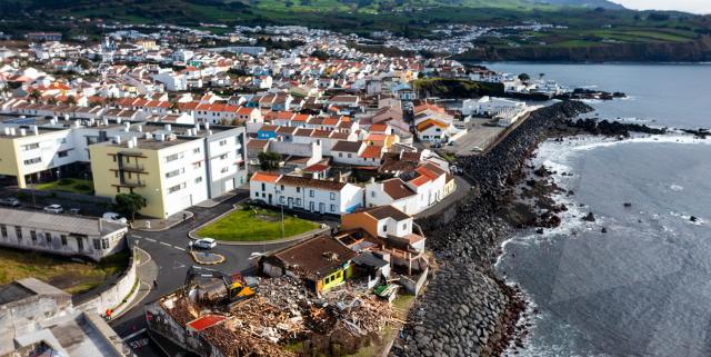 Requalificação da frente marítima de Lagoa reconhecida como Ação de Relevante Interesse Público