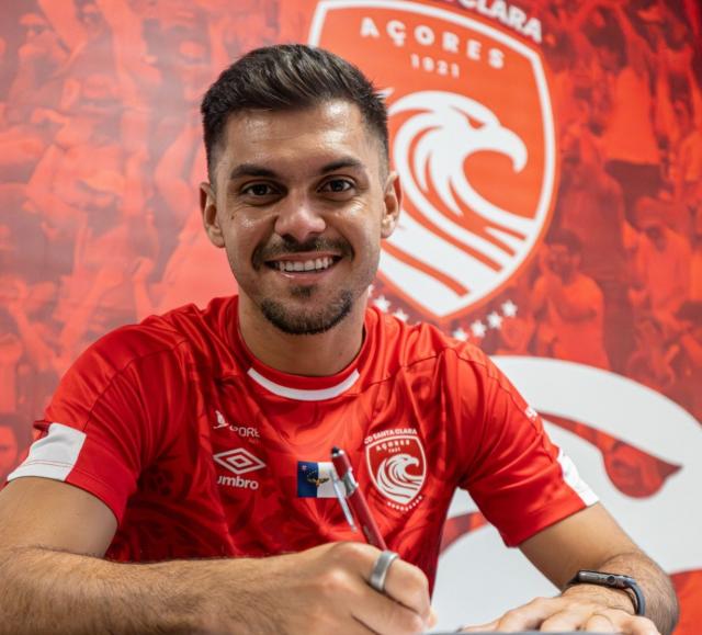 Andrey reforça Santa Clara