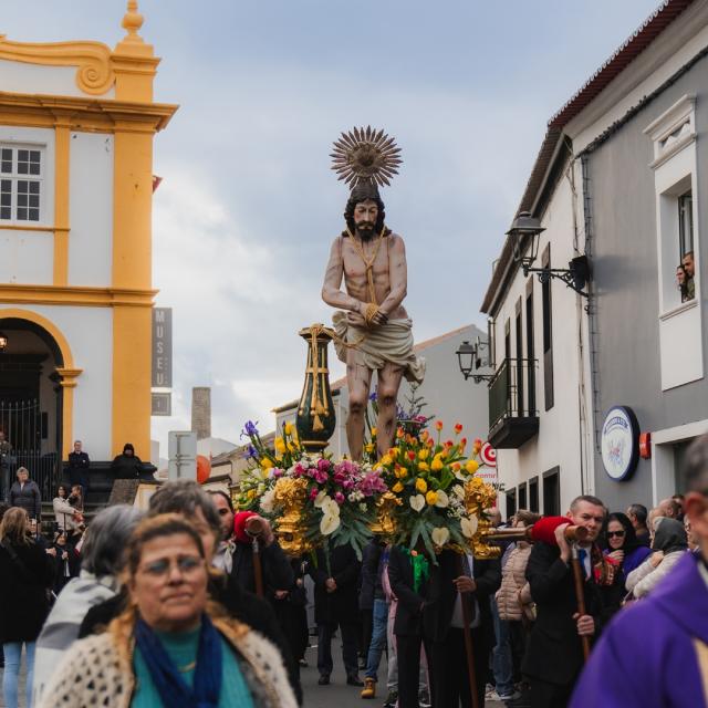 Procissão do Senhor Santo Cristo dos Terceiros na Ribeira Grande
