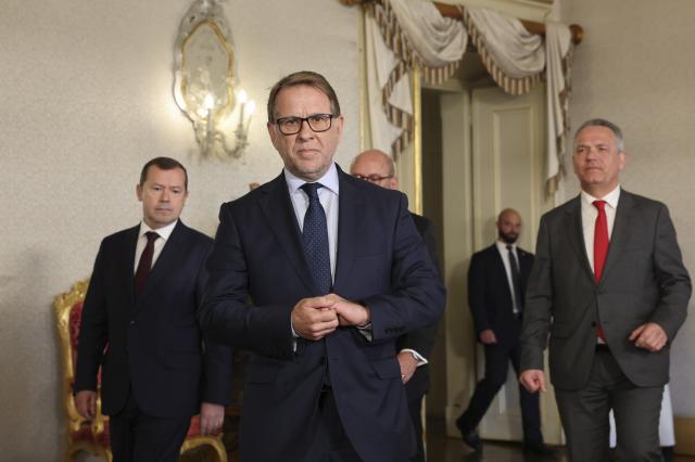 MAI prevê "ano complicado" e promete novidades sobre SIRESP "dentro de poucos dias"