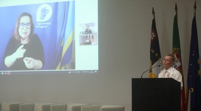 SERViiN: aplicação que dá voz à comunidade surda no HDES