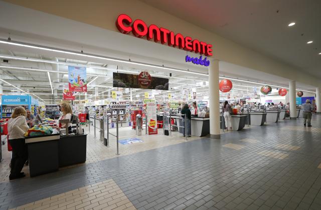 Cruz Vermelha de São Miguel promove recolha de bens no fim de semana