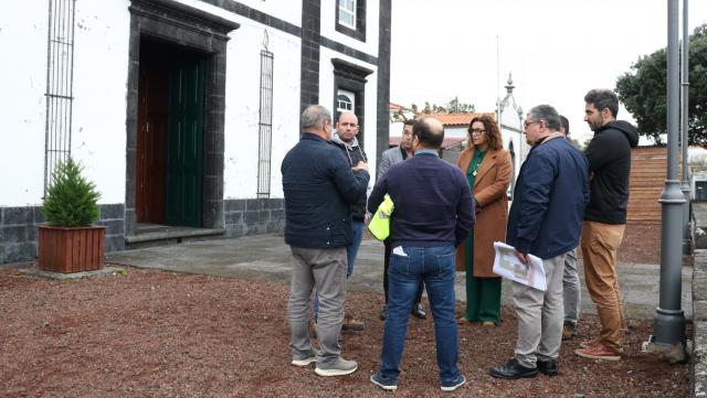 Assinado auto de consignação de requalificação do adro da Igreja da Candelária