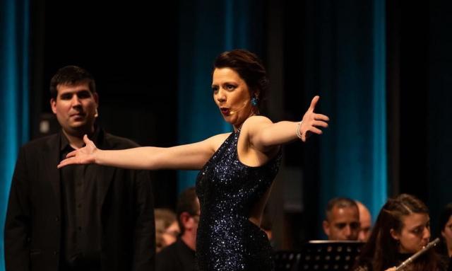 “A ópera é mãe dos musicais”