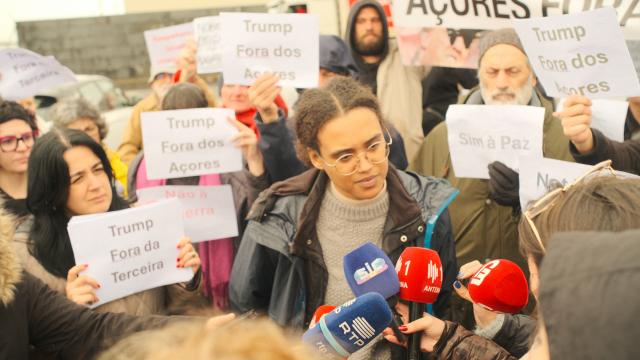 Manifestação junto à Base das Lajes contesta utilização em operações militares contra o Irão
