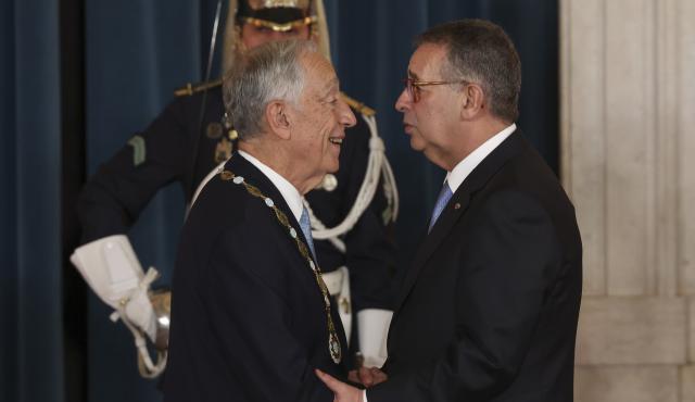 Seguro condecorou Marcelo com o grande-colar da Ordem da Liberdade