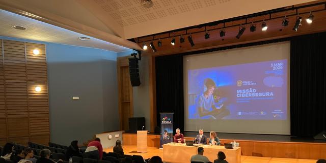 Videojogo da PJ ajuda alunos a refletir sobre os riscos da internet