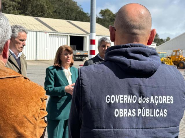 Açores com plataforma elevatória para mitigação de riscos geomorfológicos