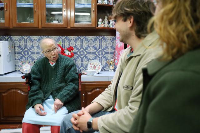 Como as Calhetas estão a combater a solidão dos idosos