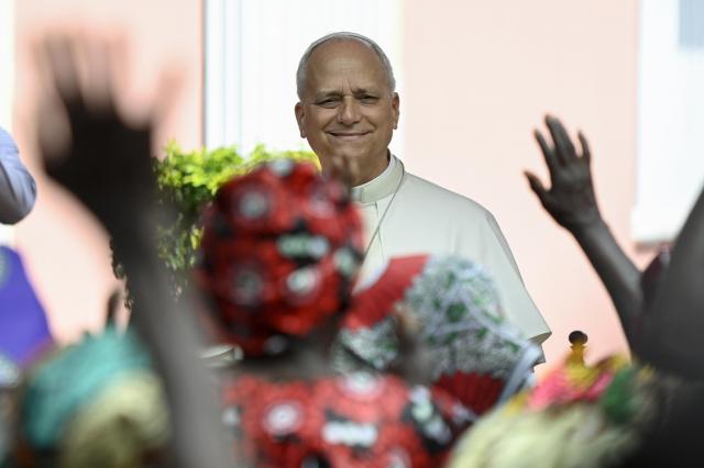 Leão XIV adverte para injustiça que corrompe corações e para comércio supersticioso