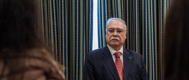 Centro Académico Clínico “não pode esperar mais tempo”