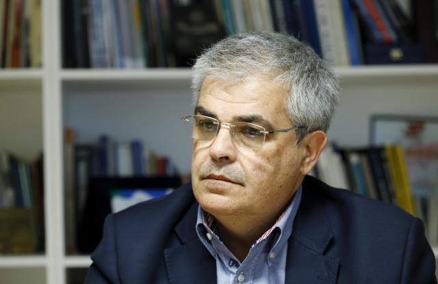 Diferenciar o HDES não é deixar de diferenciar os outros dois hospitais 