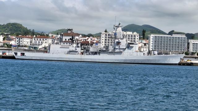 Sete navios de força naval da NATO em Ponta Delgada