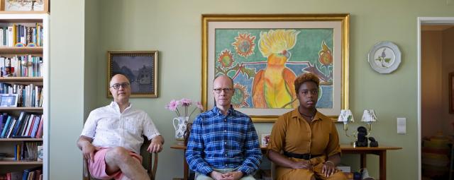 Exposição dá rosto à diversidade das famílias LGBTQIA+