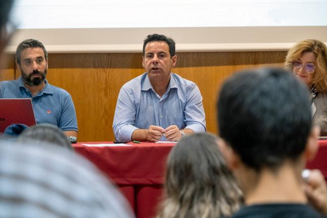 Vinte e um jovens integram edição de agosto do OTL
