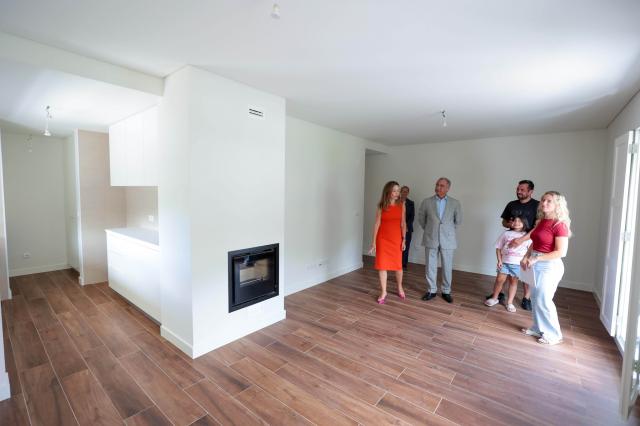 Governo Regional entregou 12 apartamentos na freguesia da Maia