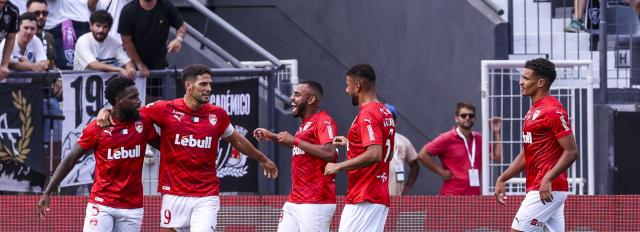 Penálti dita primeiro triunfo do Santa Clara na época 